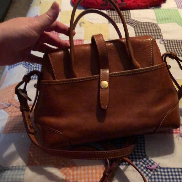 Dooney & Bourke - Picture 4 of 7